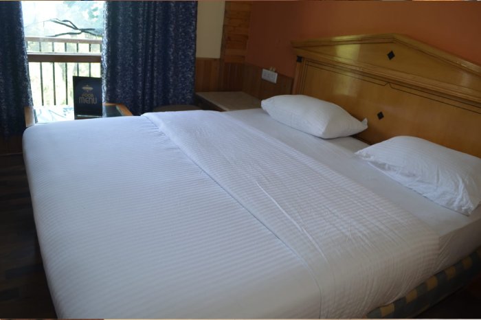 luxury hotel in kufri
